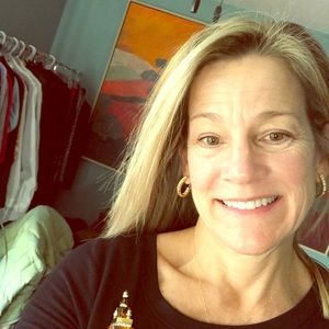 Meet your Posher, Hillari